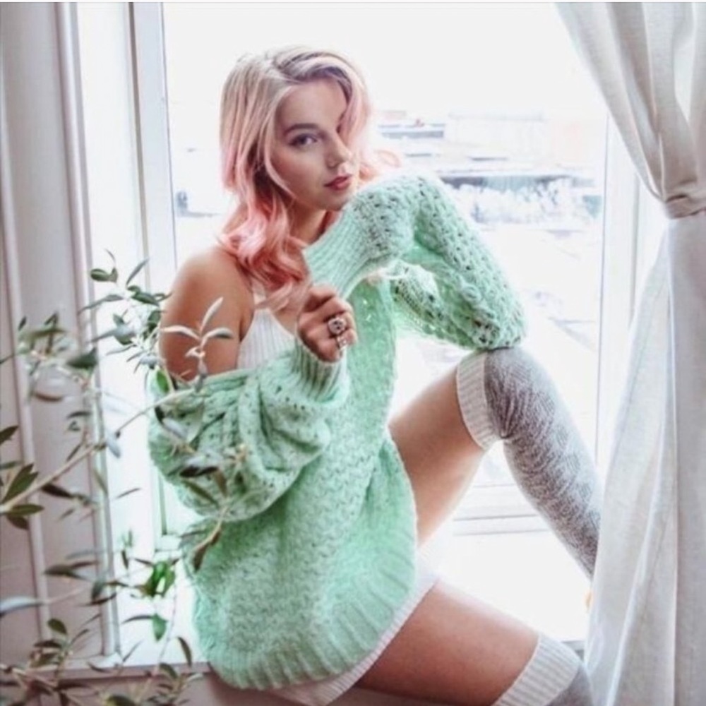 💚Free People Crashing Waves Sweater 💚